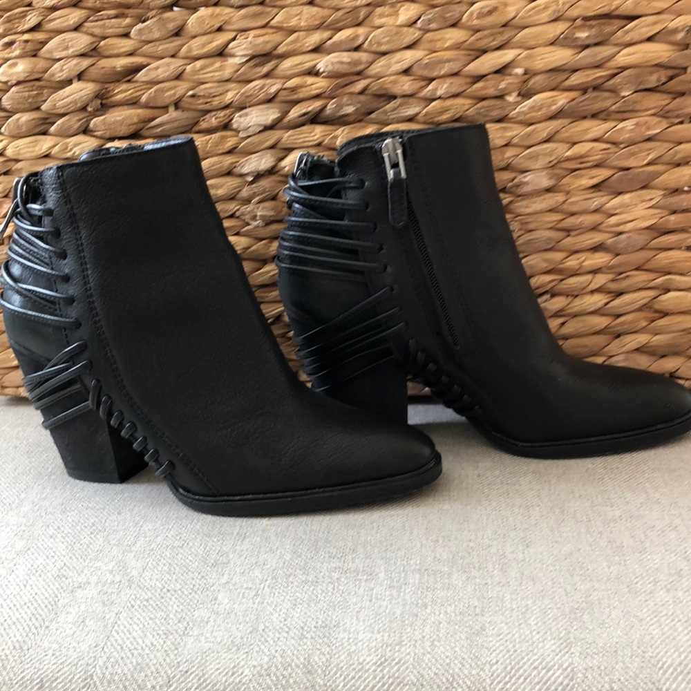 Dolce Vita Booties